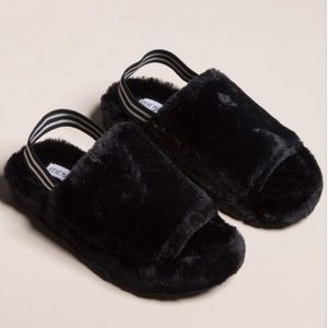 Steve Madden Black Fuzz Slippers Mules Shoes